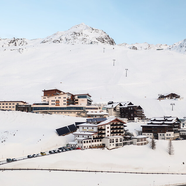 Alpenhotel Laurin Hochgurgl mitten im Skigebiet